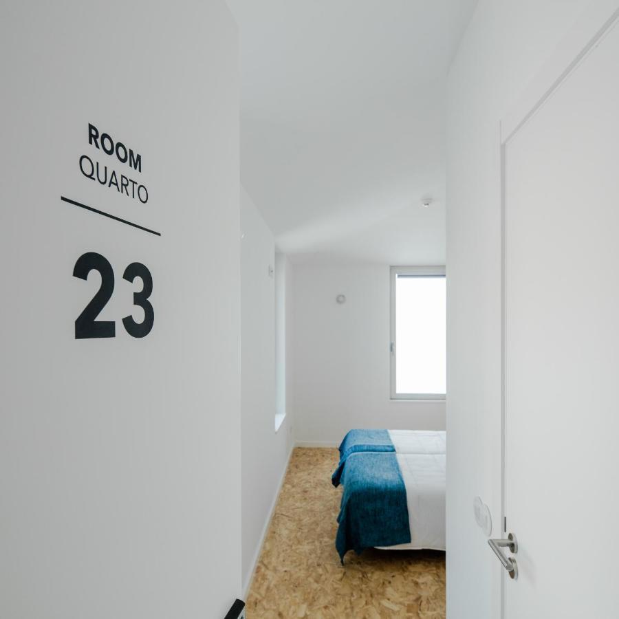 Hostel Conii & Suites Algarve Quarteira Luaran gambar